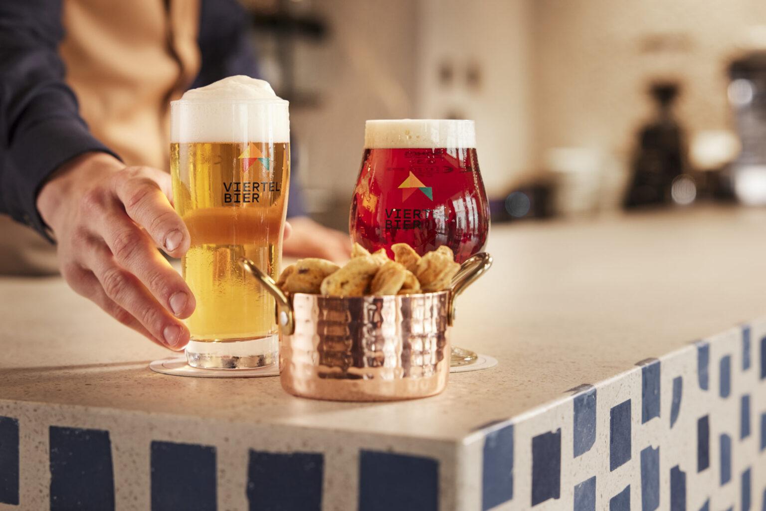 Viertel Bier mit Snacks in der Viertel Bar in Brixen