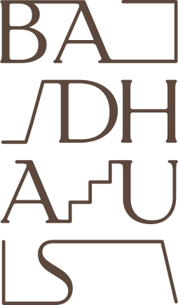 Badhaus Logo vertikal in Braun